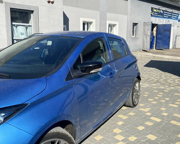 Синий Рено Зое, объемом двигателя 0 л и пробегом 53 тыс. км за 4200 $, фото 1 на Automoto.ua