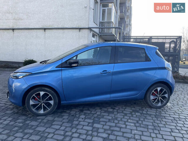 Синий Рено Зое, объемом двигателя 0 л и пробегом 165 тыс. км за 9400 $, фото 2 на Automoto.ua