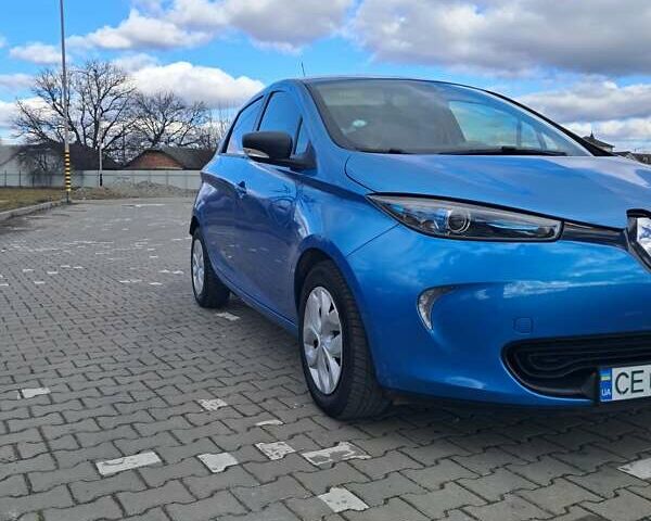 Синий Рено Зое, объемом двигателя 0 л и пробегом 47 тыс. км за 9600 $, фото 3 на Automoto.ua