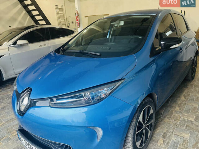 Синий Рено Зое, объемом двигателя 0 л и пробегом 61 тыс. км за 11000 $, фото 6 на Automoto.ua