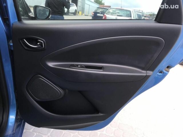 Синий Рено Зое, объемом двигателя 0 л и пробегом 137 тыс. км за 10190 $, фото 21 на Automoto.ua