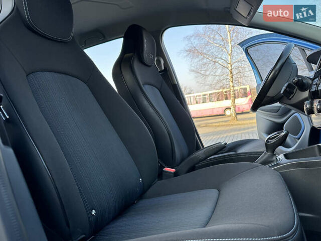 Синий Рено Зое, объемом двигателя 0 л и пробегом 104 тыс. км за 8600 $, фото 35 на Automoto.ua