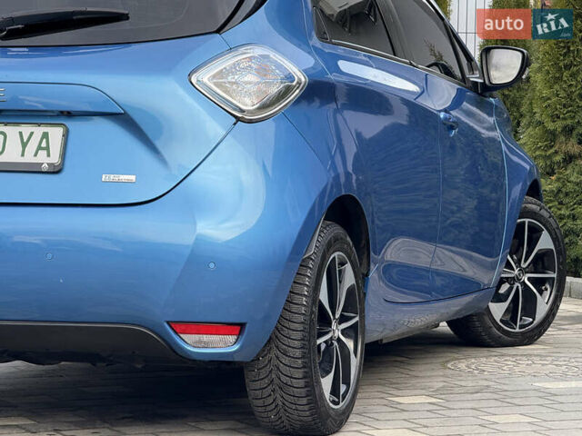 Синий Рено Зое, объемом двигателя 0 л и пробегом 104 тыс. км за 9750 $, фото 18 на Automoto.ua