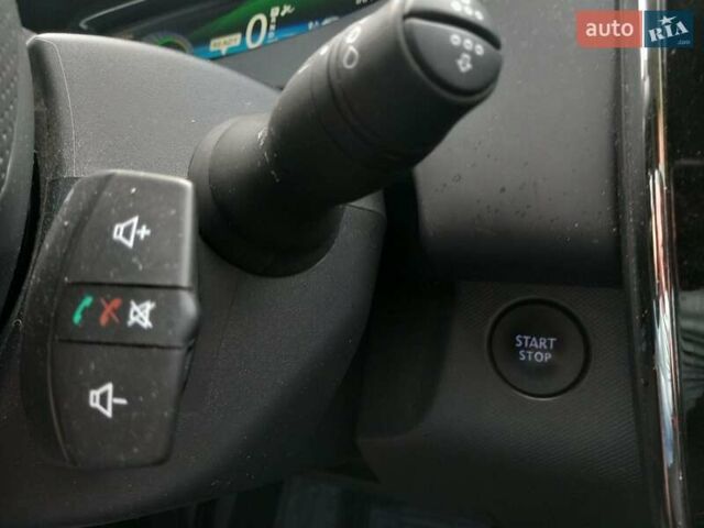Синий Рено Зое, объемом двигателя 0 л и пробегом 86 тыс. км за 9800 $, фото 11 на Automoto.ua