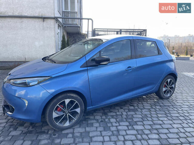 Синий Рено Зое, объемом двигателя 0 л и пробегом 165 тыс. км за 9400 $, фото 1 на Automoto.ua