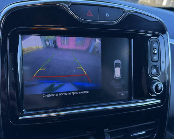 Синій Рено Зое, об'ємом двигуна 0 л та пробігом 141 тис. км за 8970 $, фото 11 на Automoto.ua