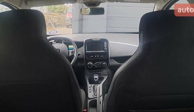 Синій Рено Зое, об'ємом двигуна 0 л та пробігом 92 тис. км за 9200 $, фото 3 на Automoto.ua