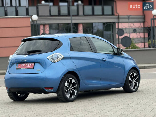 Синий Рено Зое, объемом двигателя 0 л и пробегом 99 тыс. км за 9750 $, фото 12 на Automoto.ua