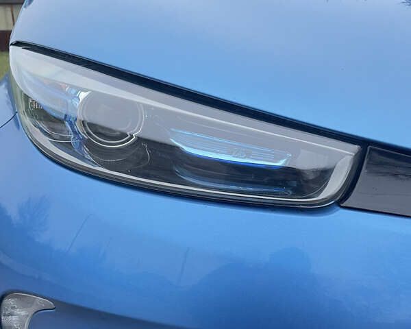 Синий Рено Зое, объемом двигателя 0 л и пробегом 101 тыс. км за 9300 $, фото 16 на Automoto.ua