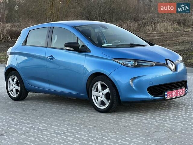 Синий Рено Зое, объемом двигателя 0 л и пробегом 130 тыс. км за 8450 $, фото 22 на Automoto.ua