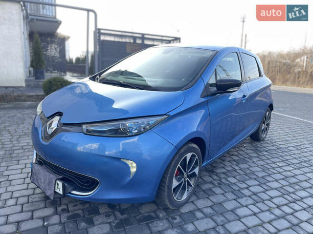 Синий Рено Зое, объемом двигателя 0 л и пробегом 165 тыс. км за 9400 $, фото 3 на Automoto.ua