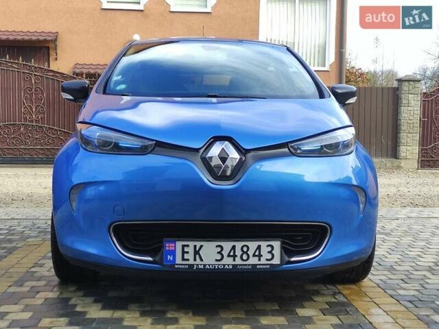 Синий Рено Зое, объемом двигателя 0 л и пробегом 112 тыс. км за 9400 $, фото 2 на Automoto.ua