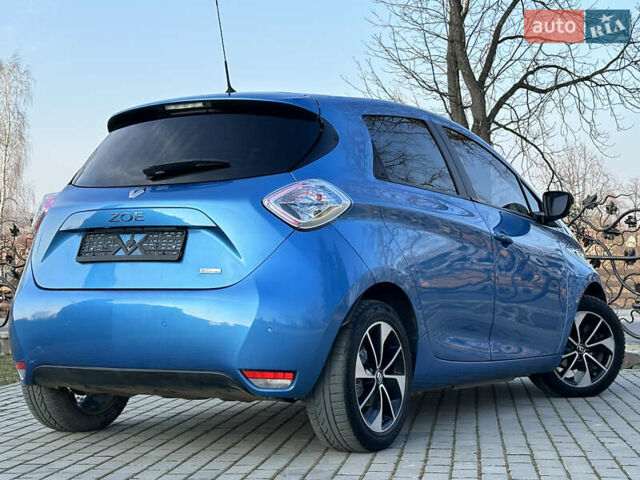 Синий Рено Зое, объемом двигателя 0 л и пробегом 104 тыс. км за 8600 $, фото 8 на Automoto.ua