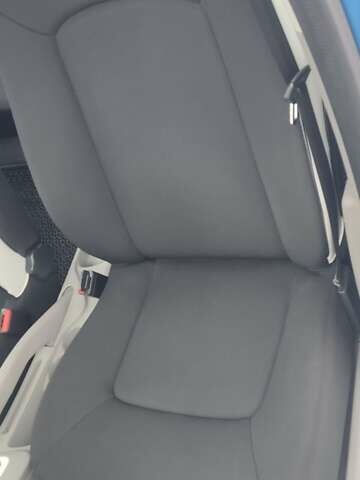 Синий Рено Зое, объемом двигателя 0 л и пробегом 70 тыс. км за 9000 $, фото 11 на Automoto.ua