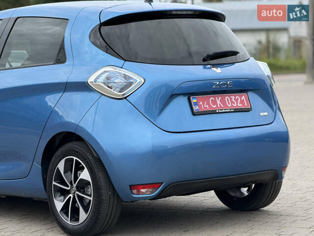 Синий Рено Зое, объемом двигателя 0 л и пробегом 99 тыс. км за 9500 $, фото 11 на Automoto.ua