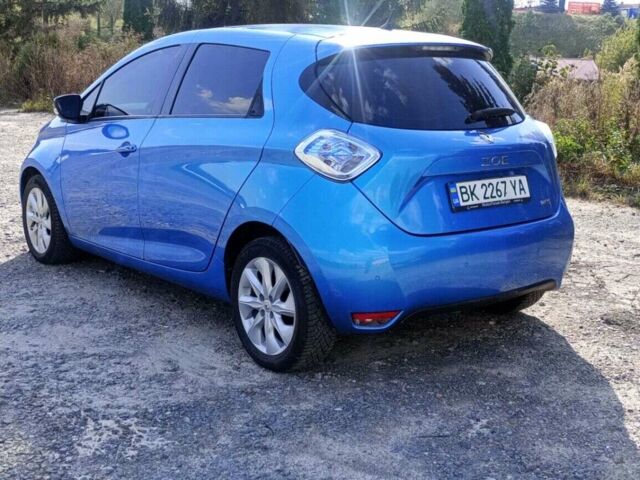 Синій Рено Зое, об'ємом двигуна 0 л та пробігом 121 тис. км за 9500 $, фото 4 на Automoto.ua