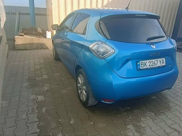 Синій Рено Зое, об'ємом двигуна 0 л та пробігом 121 тис. км за 9500 $, фото 18 на Automoto.ua