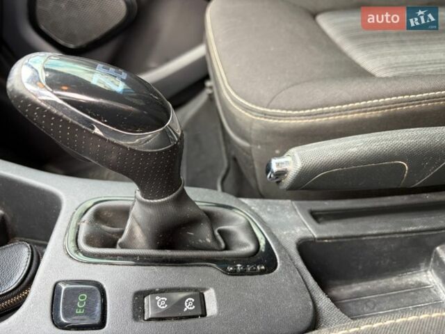 Синій Рено Зое, об'ємом двигуна 0 л та пробігом 157 тис. км за 8600 $, фото 30 на Automoto.ua