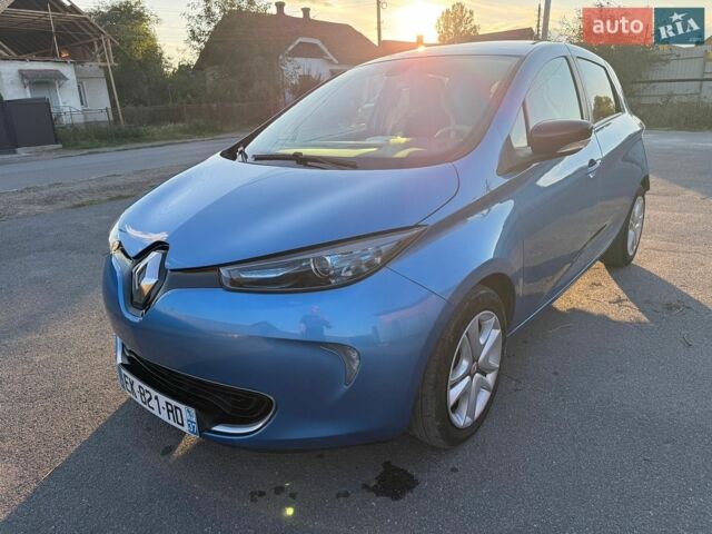 Синій Рено Зое, об'ємом двигуна 0 л та пробігом 107 тис. км за 9950 $, фото 6 на Automoto.ua