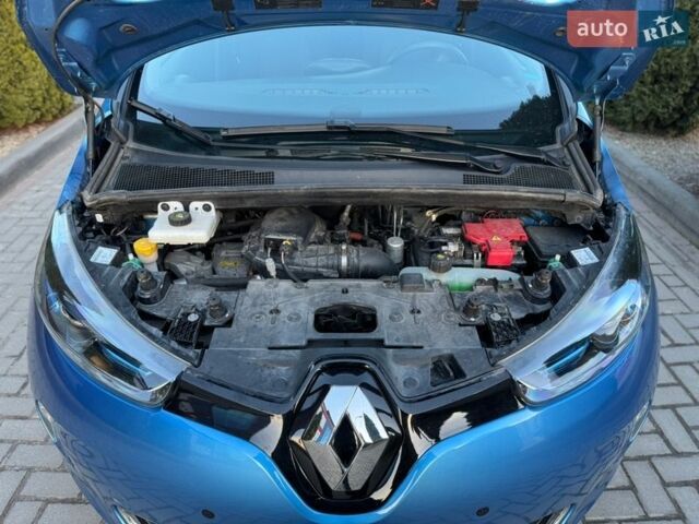 Синій Рено Зое, об'ємом двигуна 0 л та пробігом 43 тис. км за 10700 $, фото 48 на Automoto.ua
