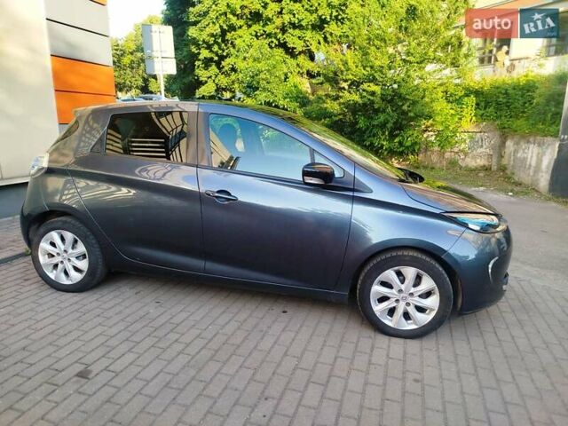 Синий Рено Зое, объемом двигателя 0 л и пробегом 62 тыс. км за 8900 $, фото 29 на Automoto.ua