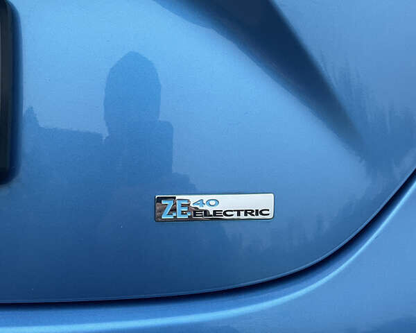 Синий Рено Зое, объемом двигателя 0 л и пробегом 101 тыс. км за 9300 $, фото 15 на Automoto.ua