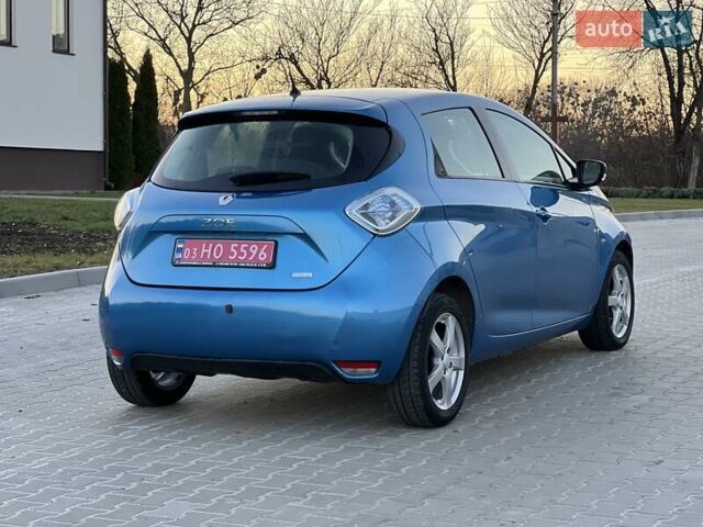 Синий Рено Зое, объемом двигателя 0 л и пробегом 130 тыс. км за 8450 $, фото 15 на Automoto.ua