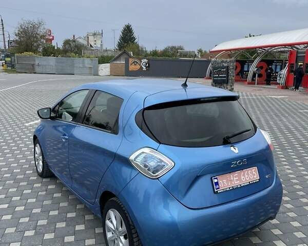Синий Рено Зое, объемом двигателя 0 л и пробегом 138 тыс. км за 9300 $, фото 2 на Automoto.ua