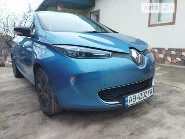 Синий Рено Зое, объемом двигателя 0 л и пробегом 160 тыс. км за 12500 $, фото 6 на Automoto.ua