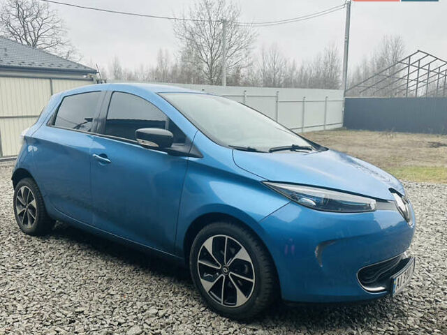 Синий Рено Зое, объемом двигателя 0 л и пробегом 61 тыс. км за 11000 $, фото 1 на Automoto.ua