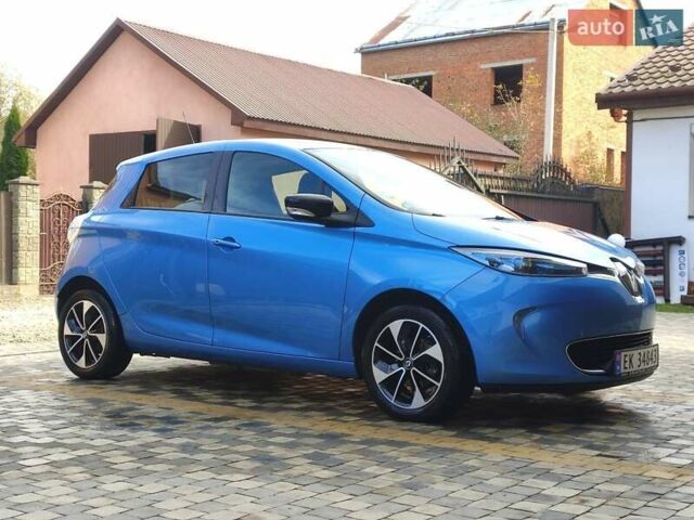 Синий Рено Зое, объемом двигателя 0 л и пробегом 112 тыс. км за 9400 $, фото 1 на Automoto.ua