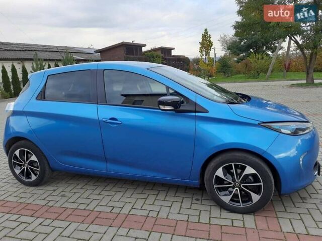 Синий Рено Зое, объемом двигателя 0 л и пробегом 61 тыс. км за 9799 $, фото 17 на Automoto.ua