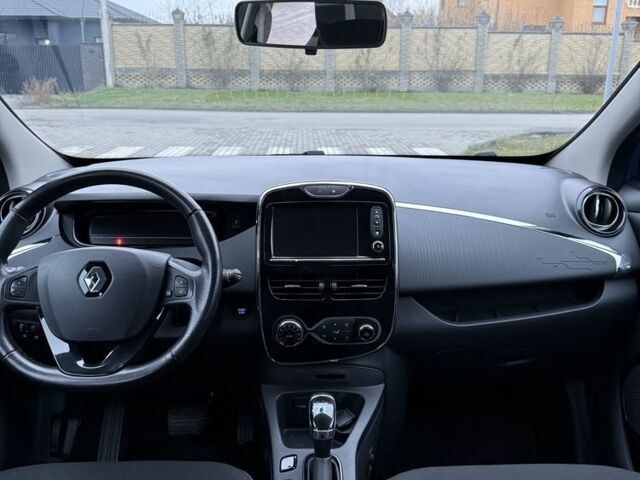 Синий Рено Зое, объемом двигателя 0 л и пробегом 205 тыс. км за 8450 $, фото 23 на Automoto.ua