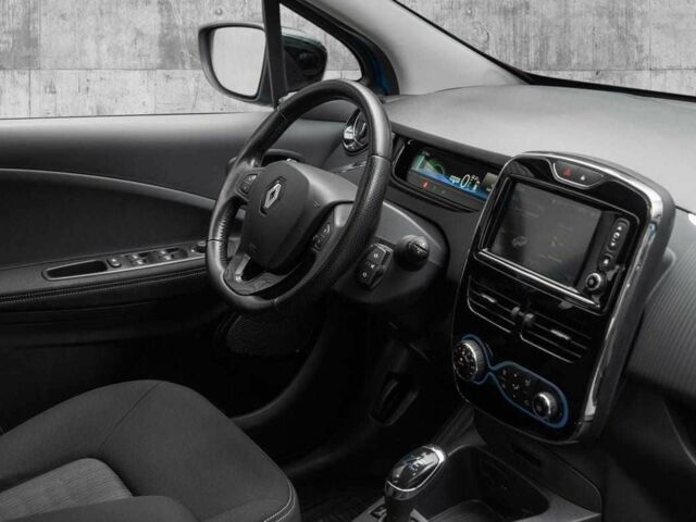 Синій Рено Зое, об'ємом двигуна 0 л та пробігом 60 тис. км за 8100 $, фото 17 на Automoto.ua