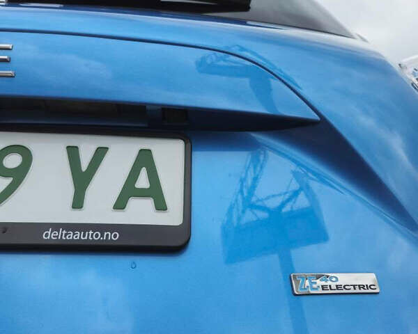 Синий Рено Зое, объемом двигателя 0 л и пробегом 53 тыс. км за 11500 $, фото 20 на Automoto.ua