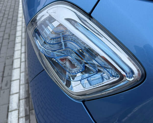 Синій Рено Зое, об'ємом двигуна 0 л та пробігом 205 тис. км за 8450 $, фото 20 на Automoto.ua