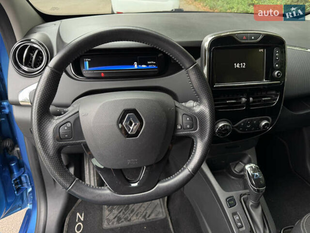 Синій Рено Зое, об'ємом двигуна 0 л та пробігом 56 тис. км за 9950 $, фото 13 на Automoto.ua