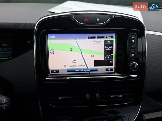 Синій Рено Зое, об'ємом двигуна 0 л та пробігом 205 тис. км за 7900 $, фото 31 на Automoto.ua