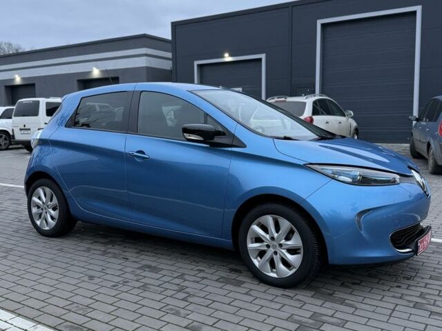 Синий Рено Зое, объемом двигателя 0 л и пробегом 205 тыс. км за 8450 $, фото 8 на Automoto.ua
