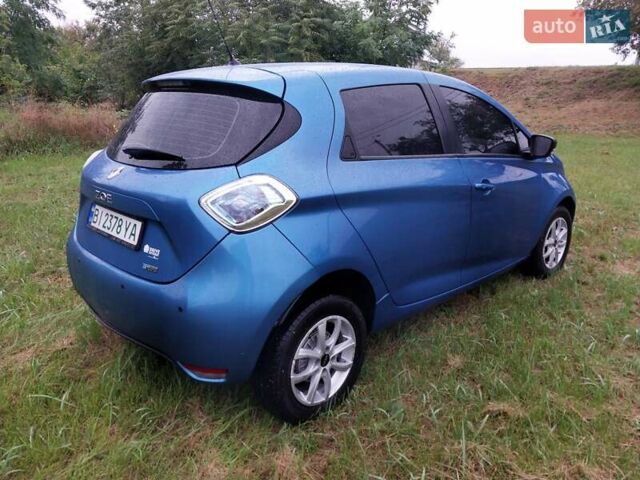 Синий Рено Зое, объемом двигателя 0 л и пробегом 46 тыс. км за 10300 $, фото 8 на Automoto.ua
