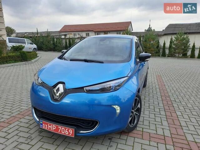 Синий Рено Зое, объемом двигателя 0 л и пробегом 61 тыс. км за 9799 $, фото 2 на Automoto.ua