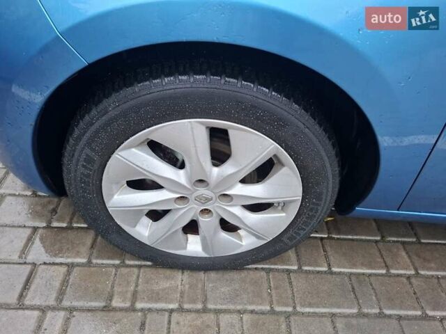 Синій Рено Зое, об'ємом двигуна 0 л та пробігом 205 тис. км за 7900 $, фото 14 на Automoto.ua