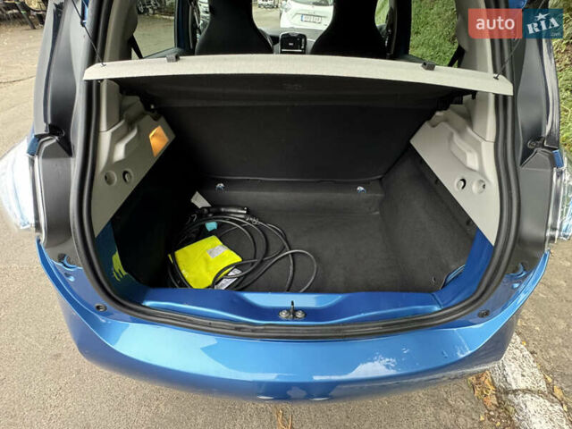 Синій Рено Зое, об'ємом двигуна 0 л та пробігом 56 тис. км за 9950 $, фото 28 на Automoto.ua