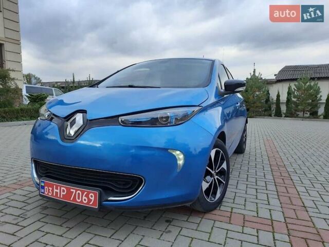 Синий Рено Зое, объемом двигателя 0 л и пробегом 61 тыс. км за 9799 $, фото 1 на Automoto.ua