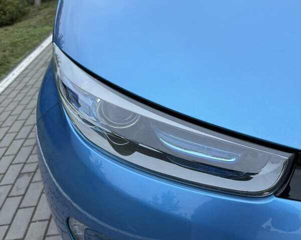Синій Рено Зое, об'ємом двигуна 0 л та пробігом 205 тис. км за 8450 $, фото 21 на Automoto.ua
