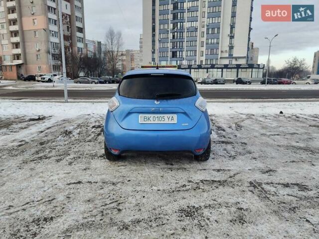 Синий Рено Зое, объемом двигателя 0 л и пробегом 167 тыс. км за 8000 $, фото 1 на Automoto.ua
