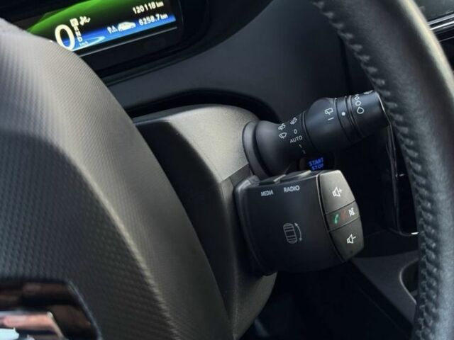 Синій Рено Зое, об'ємом двигуна 0 л та пробігом 120 тис. км за 9892 $, фото 11 на Automoto.ua