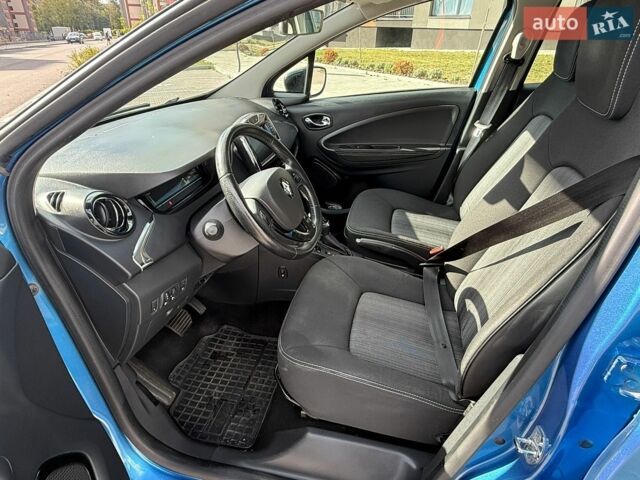 Синій Рено Зое, об'ємом двигуна 0 л та пробігом 130 тис. км за 9900 $, фото 8 на Automoto.ua