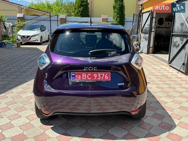 Синий Рено Зое, объемом двигателя 0 л и пробегом 170 тыс. км за 9799 $, фото 6 на Automoto.ua