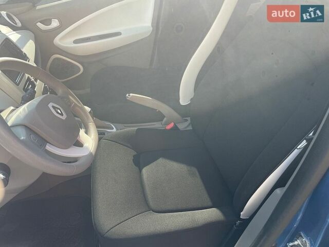 Синій Рено Зое, об'ємом двигуна 0 л та пробігом 71 тис. км за 9650 $, фото 10 на Automoto.ua